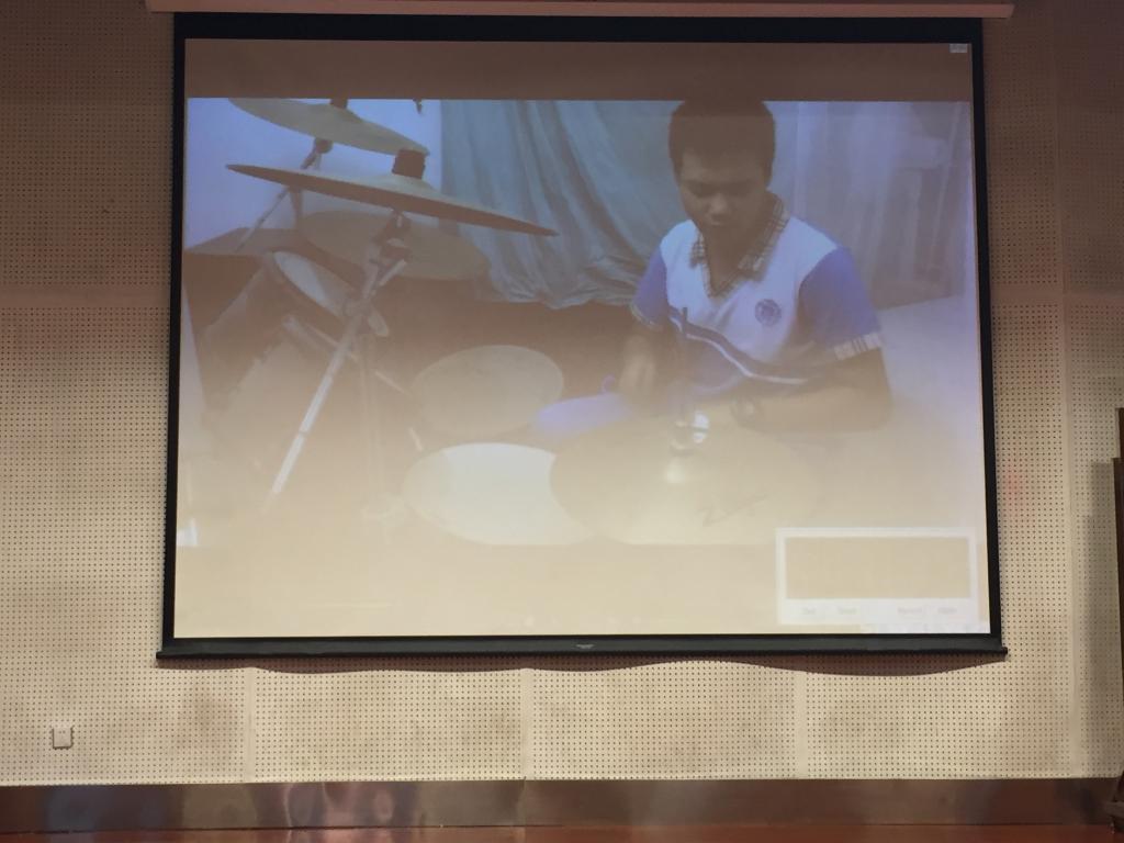 候选人刘硕才艺展示